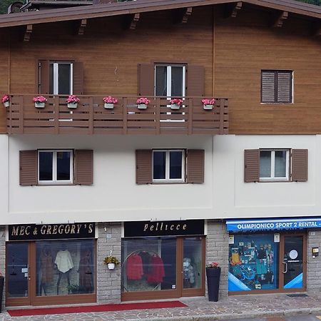 Bilocale Centro Paese Con Posto Auto Apartment Madonna di Campiglio Exterior photo